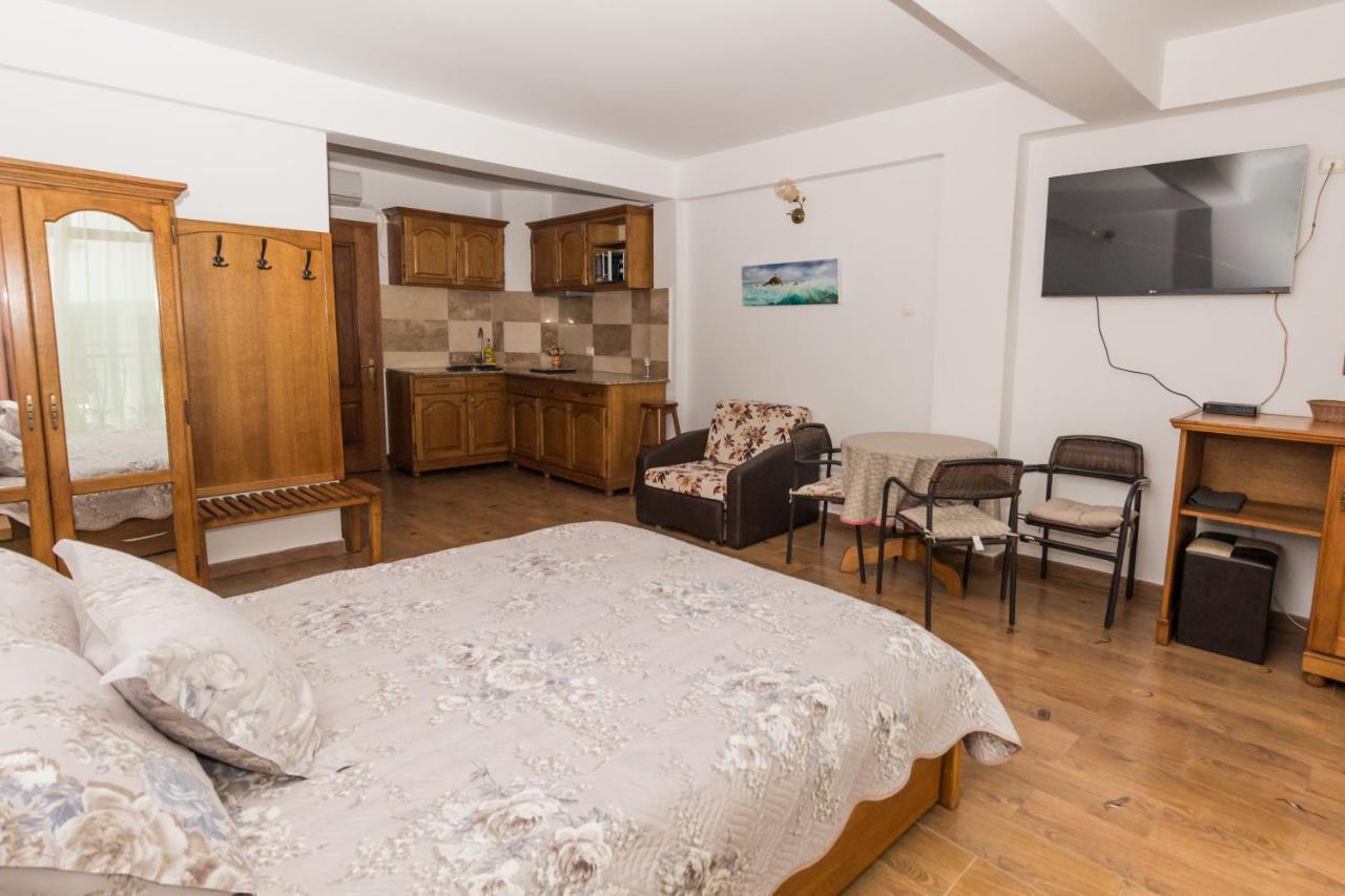 Vila Pe Plaja Nr 9 ซาตูร์น ภายนอก รูปภาพ