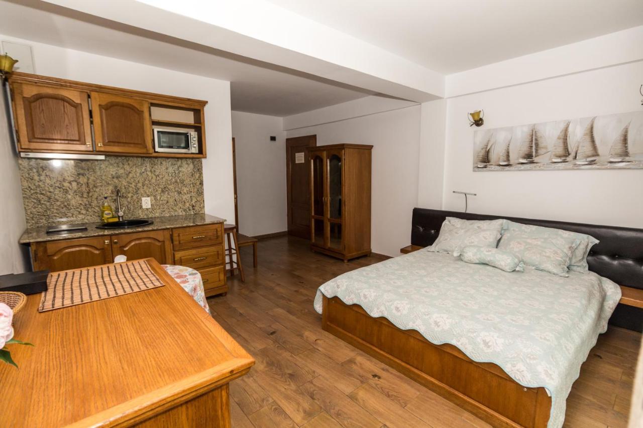 Vila Pe Plaja Nr 9 ซาตูร์น ภายนอก รูปภาพ